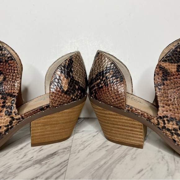 Charles David Snake Faux Leather Split Shaft Bootie 8M - Picture 7 of 13